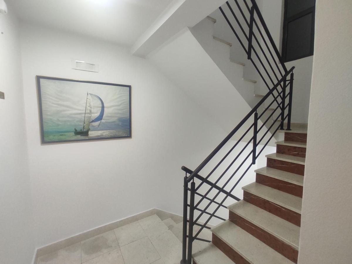 Apartments Mare Budva Luaran gambar