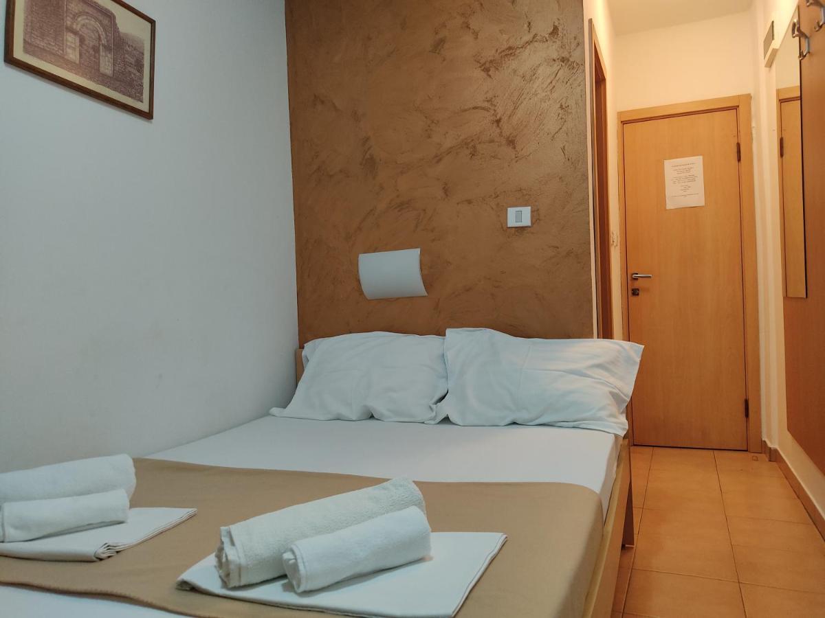 Apartments Mare Budva Luaran gambar