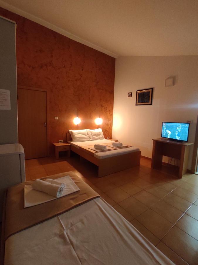 Apartments Mare Budva Luaran gambar