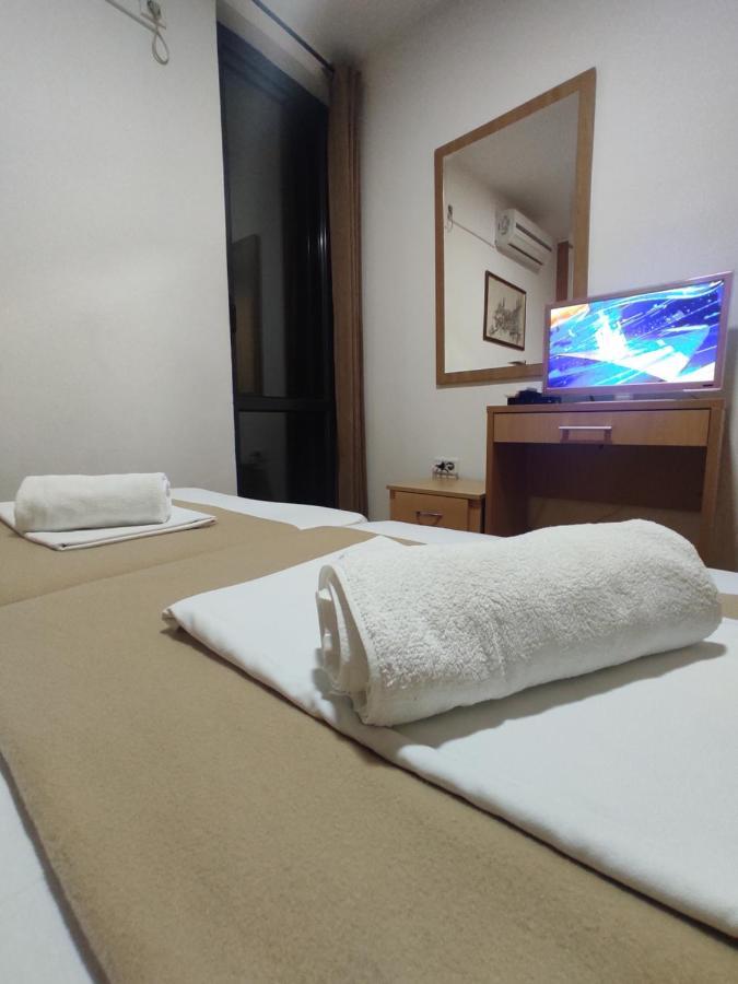 Apartments Mare Budva Luaran gambar