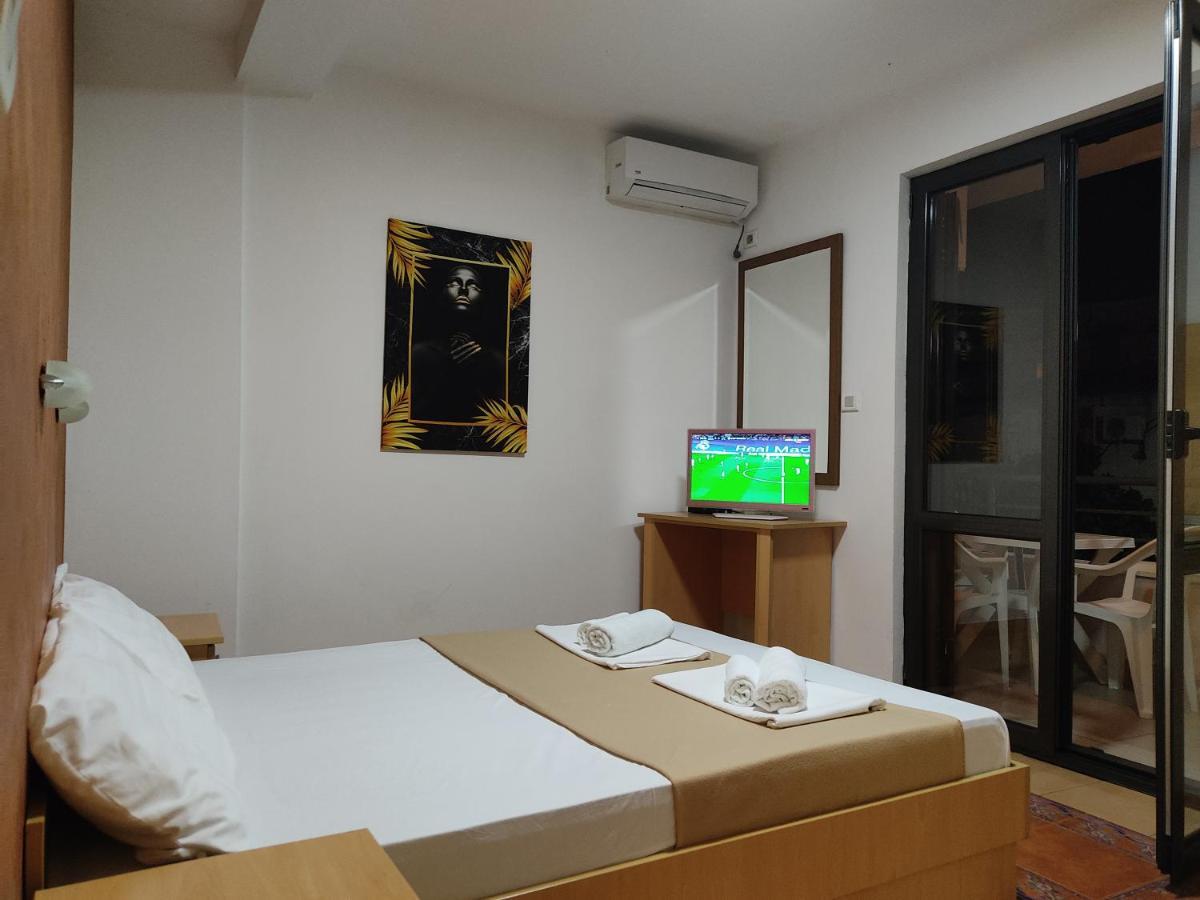 Apartments Mare Budva Luaran gambar