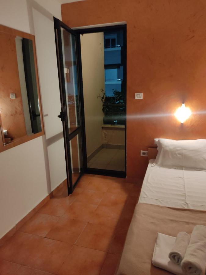 Apartments Mare Budva Luaran gambar